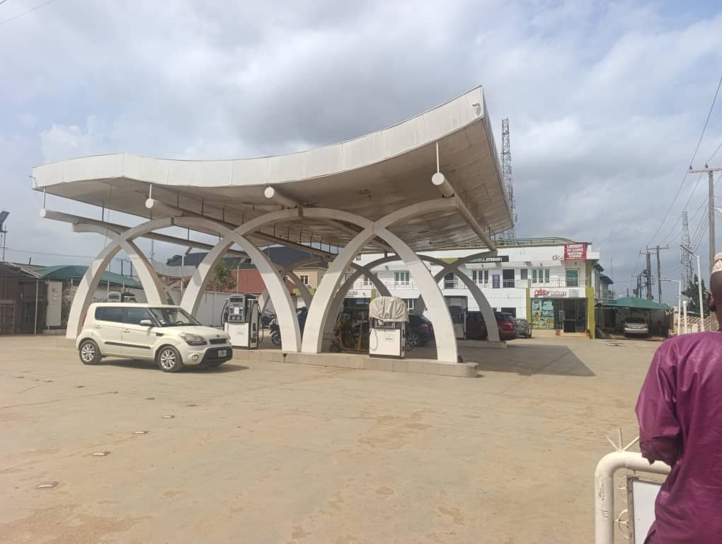 Filling Station